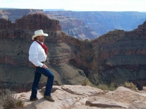Grand Canyon in a day: Hummer Tour